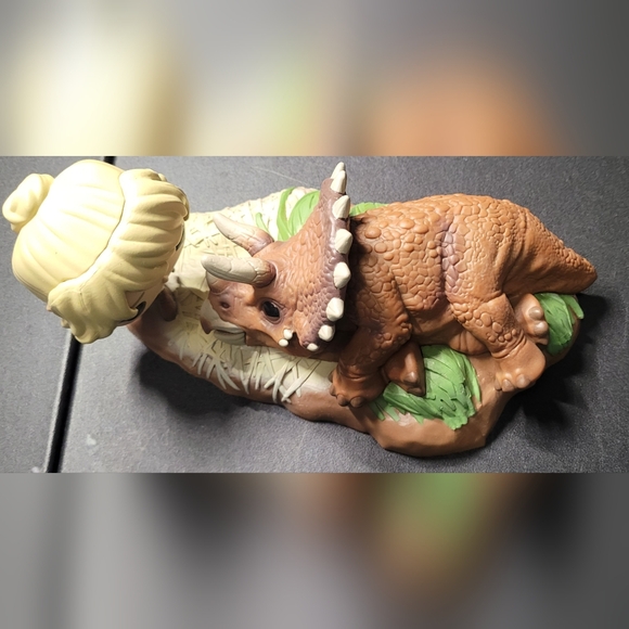 Funko Jurassic Park Dr. Sattler with Triceratops Pop! Moment - Picture 2 of 4
